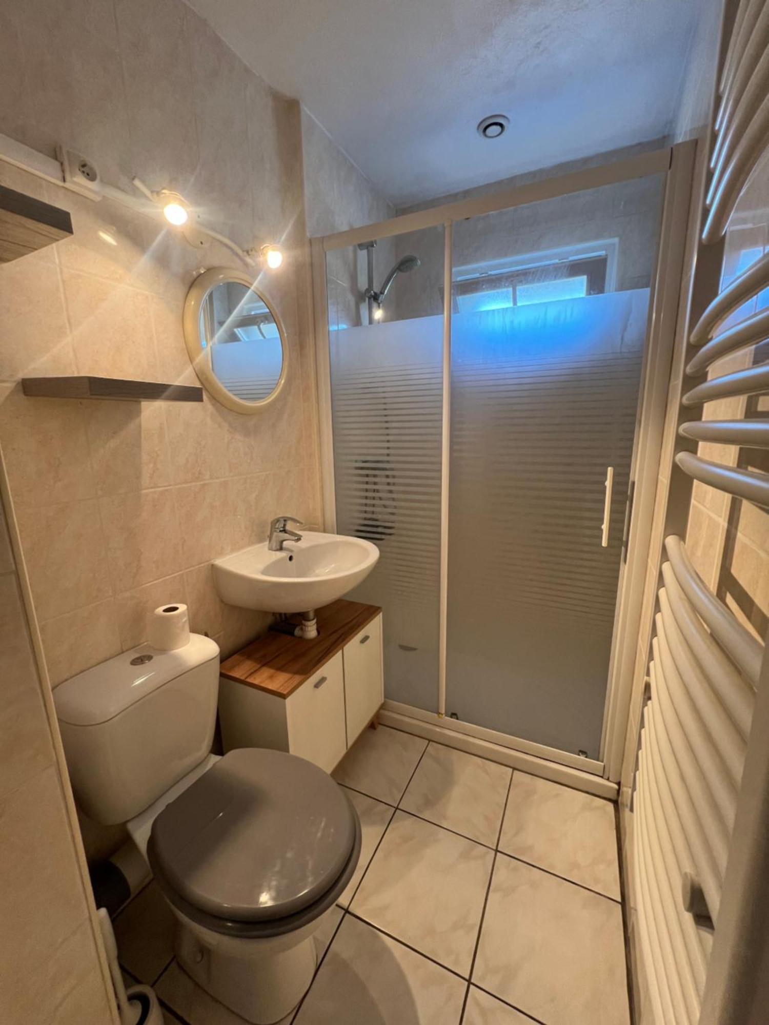 Appartement T2 Cosy Saint-Éloy-les-Mines Exteriör bild